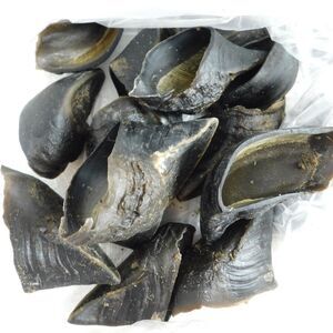 Jones Natural Beef Hooves 3.5 pounds 19 Heavy Cut Dog Chew Treats